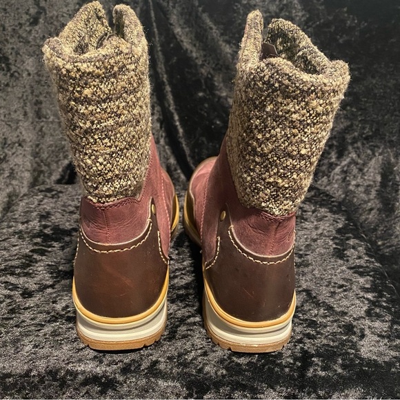 Merrell Women’s Eventyr Bond Waterproof Winter Boots Wine Color Women’s 8.5 EUC - Picture 2 of 5